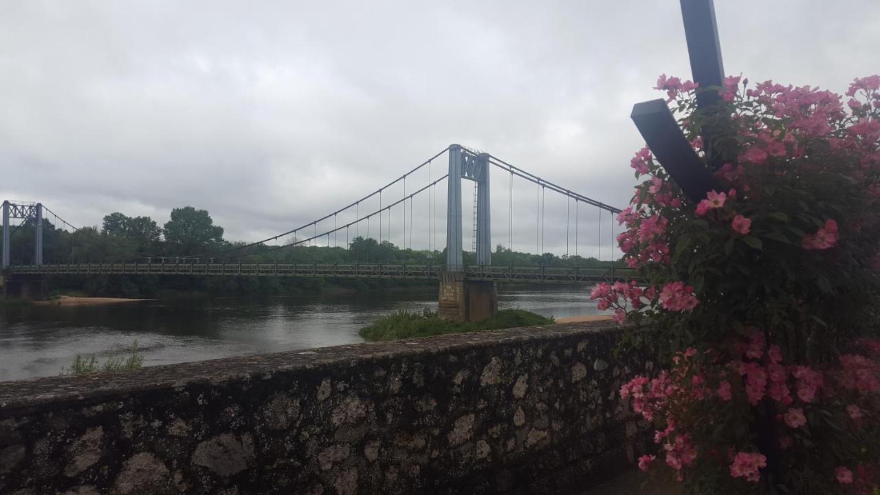 Le Cosy Loire Appart Leilighet Les Rosiers Eksteriør bilde